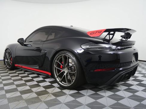 Used 2021 Porsche 718 Cayman GT4 image 8
