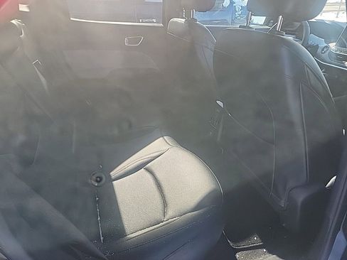 Used 2024 Jeep Compass Latitude image 9