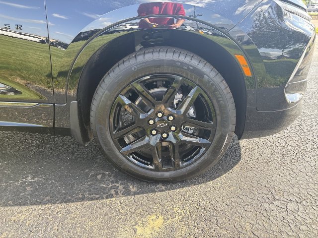 Certified 2026 Chevrolet Blazer RS w/ Driver Confidence II Package FWD image 15
