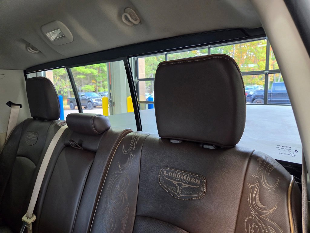 Used 2016 RAM 1500 Laramie Longhorn w/ Convenience Group AWD/4WD image 23