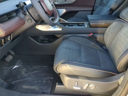 New 2026 Lincoln Nautilus Black Label image 11