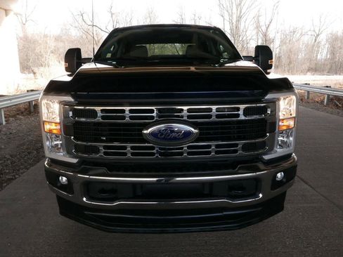 Used 2024 Ford F250 XLT image 29