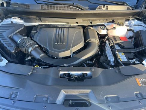 New 2026 Chevrolet Traverse LT w/ LPO, Floor Liner Package image 30