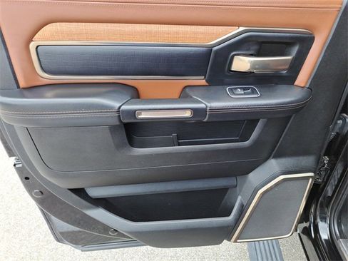 Used 2022 RAM 3500 Limited image 15