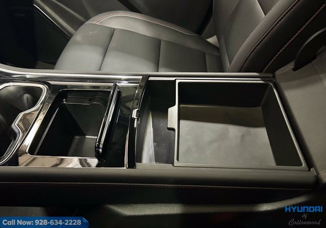 Used 2025 Chevrolet Traverse Z71 w/ Enhanced Driving Package AWD/4WD image 40