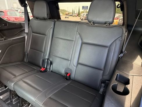 Used 2021 Chevrolet Tahoe High Country AWD/4WD image 23