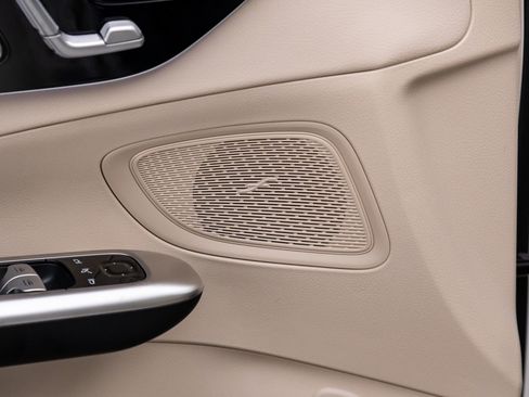 New 2026 Mercedes-Benz C 300 4MATIC Sedan image 15