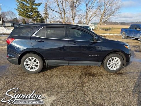 Used 2020 Chevrolet Equinox LT FWD image 3