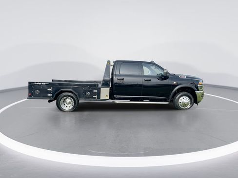 Used 2025 RAM 3500 Tradesman AWD/4WD image 9
