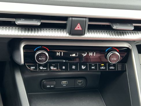 Used 2023 Kia K5 GT-Line image 21