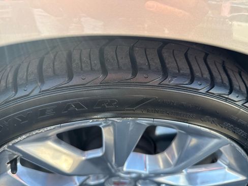 Used 2014 Cadillac CTS Performance image 30