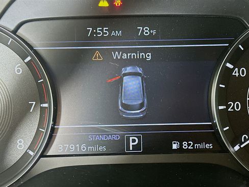 Used 2023 INFINITI QX50 Luxe image 18