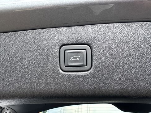 Used 2024 Chevrolet Blazer Premier w/ Driver Confidence II Package image 14