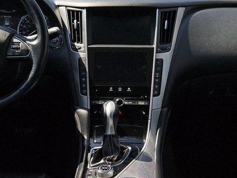 Used 2015 INFINITI Q50 Premium AWD/4WD image 19