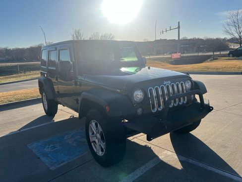 Used 2017 Jeep Wrangler Unlimited Sport w/ Quick Order Package 24S image 4