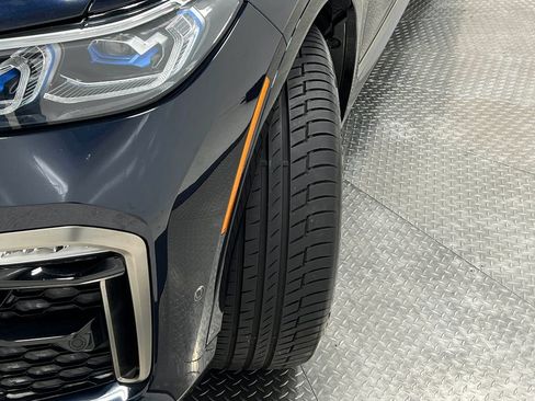 Used 2022 BMW X7 M50i w/ Cold Weather Package AWD/4WD image 42