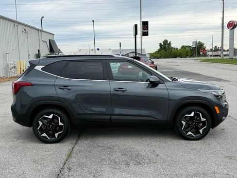 Certified 2024 Kia Seltos EX AWD/4WD image 8