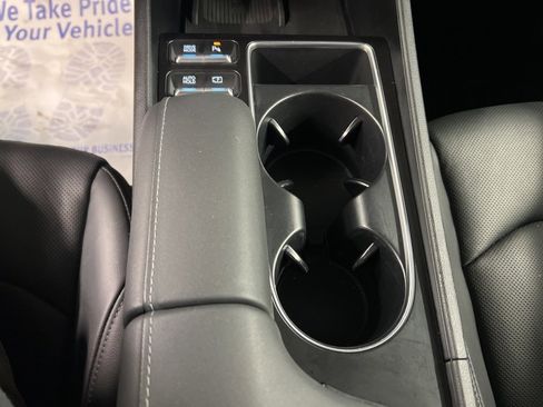 Used 2025 Hyundai Sonata Limited image 15