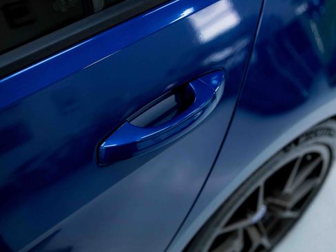 Used 2018 Volkswagen Golf R 4-Door image 30