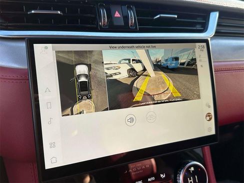 Used 2021 Jaguar F-PACE R-Dynamic S image 30