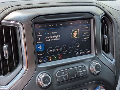 Used 2020 GMC Sierra 1500 AT4 w/ AT4 Premium Package AWD/4WD image 19