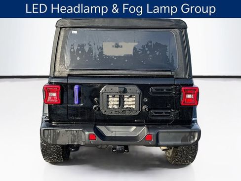 Used 2021 Jeep Wrangler Unlimited Willys image 6