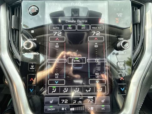 Certified 2023 Subaru Outback Limited AWD/4WD image 18