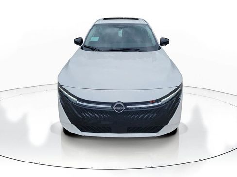 New 2026 Nissan Sentra SR image 2