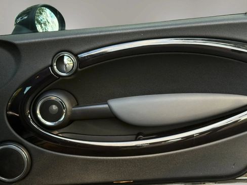 Used 2011 MINI Cooper S FWD image 41