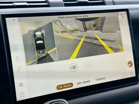 Used 2023 Land Rover Defender 90 Carpathian Edition image 15