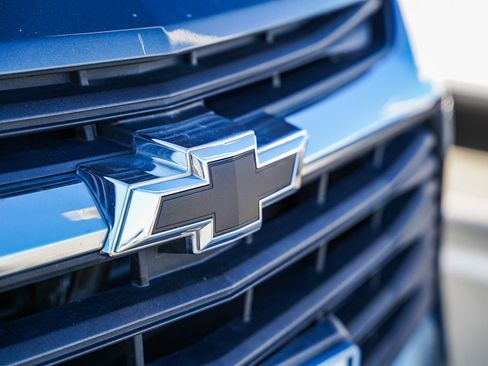 Used 2019 Chevrolet Blazer LT image 11