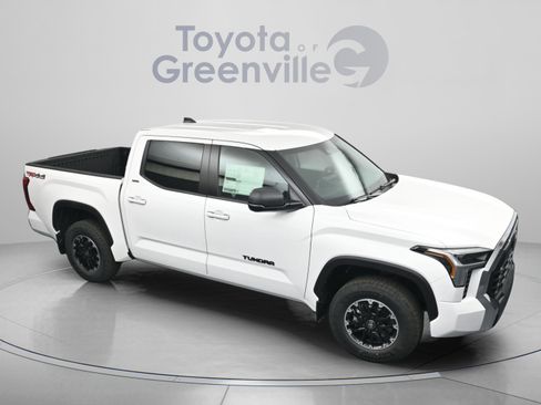 New 2026 Toyota Tundra SR5 AWD/4WD image 19