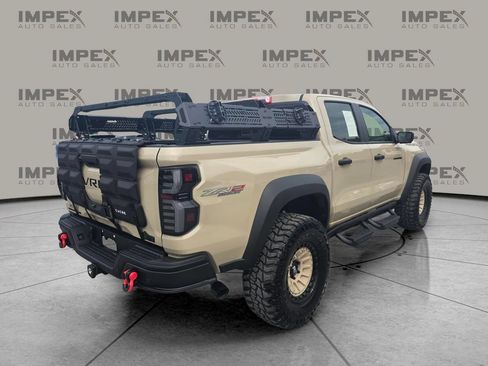 Used 2024 Chevrolet Colorado ZR2 w/ ZR2 Bison Edition AWD/4WD image 5