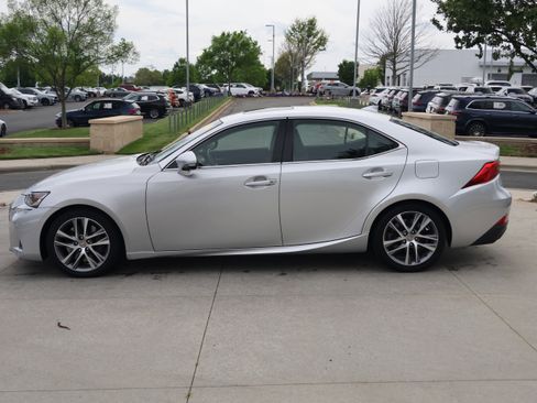 Used 2020 Lexus IS 300 w/ Accessory Package 2 image 6