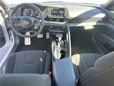 New 2026 Hyundai Elantra Sport FWD image 15