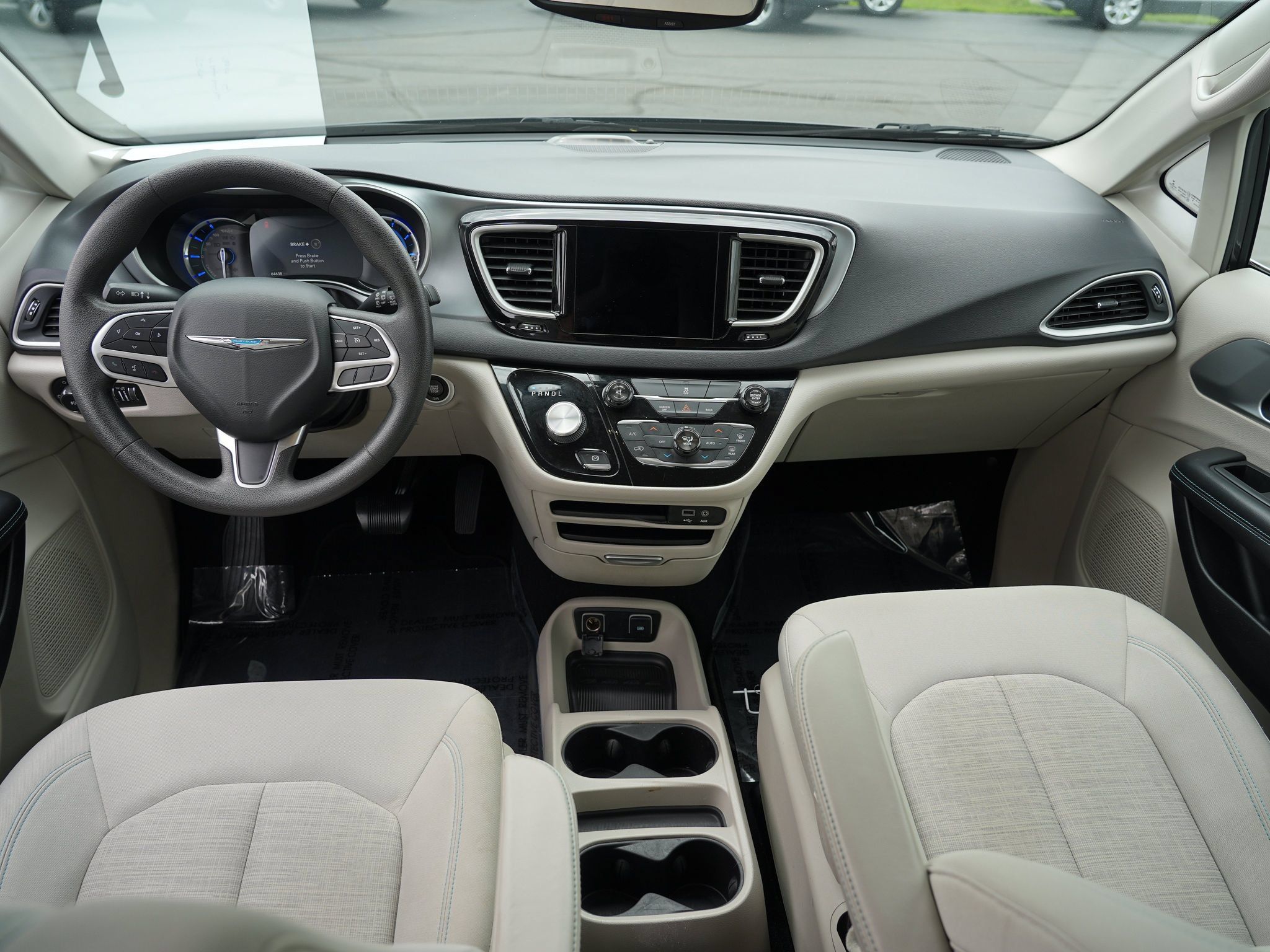 Used 2017 Chrysler Pacifica Touring Plus FWD image 25