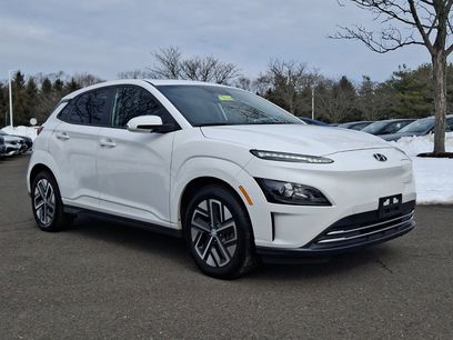 Used 2022 Hyundai Kona SEL w/ Convenience Package