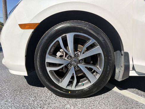 Certified 2024 Honda Odyssey Touring image 31