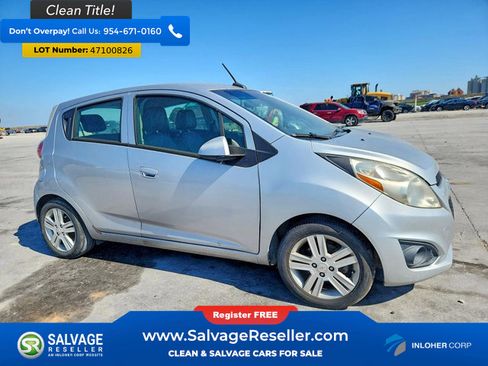Used 2014 Chevrolet Spark LT image 5