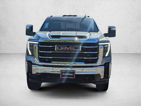 New 2026 GMC Sierra 2500 SLT w/ SLT Premium Package image 2