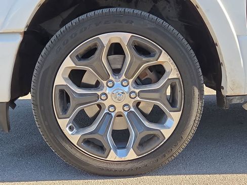 Used 2020 RAM 1500 Limited image 12