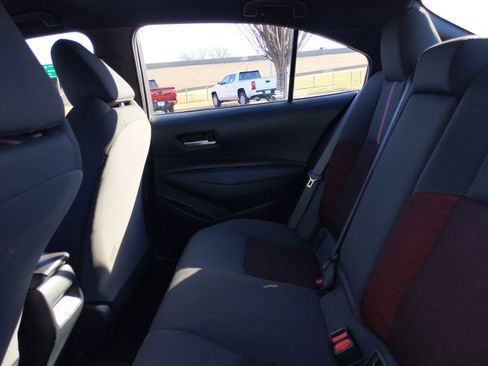 Used 2023 Toyota Corolla SE image 31