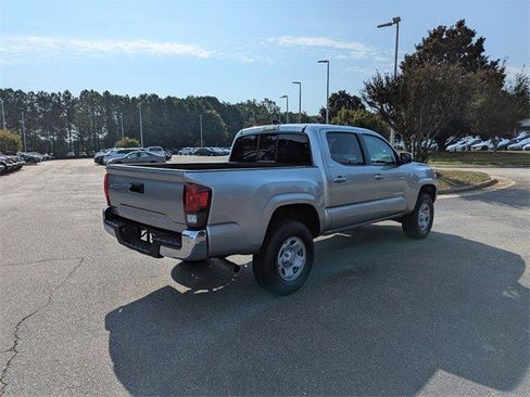 Used 2023 Toyota Tacoma SR5 image 5