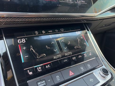 Used 2022 Audi SQ7 Premium Plus image 18