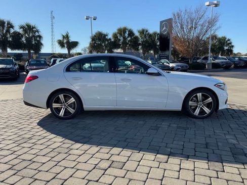Used 2025 Mercedes-Benz C 300 Sedan image 7