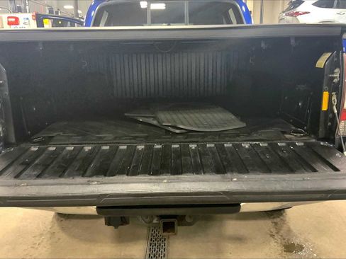 Used 2014 Toyota Tacoma 4x4 Double Cab image 33