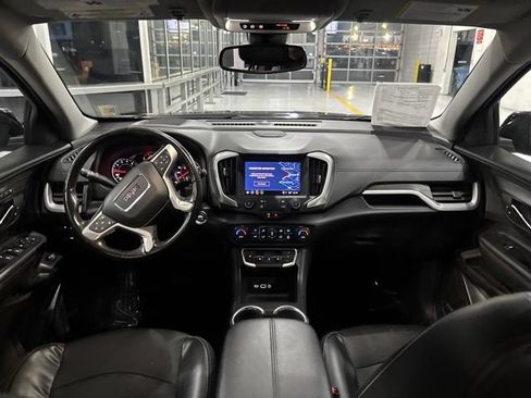 Used 2022 GMC Terrain SLT w/ Infotainment Package II FWD image 35