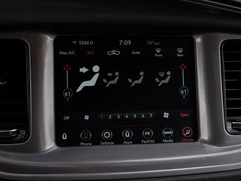 Used 2023 Dodge Charger R/T w/ Blacktop Package image 37