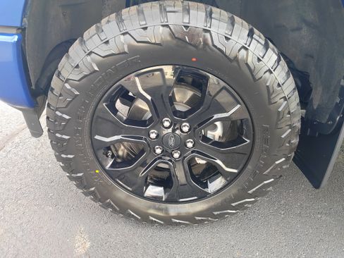 Used 2022 Ford F150 XLT w/ Equipment Group 302A High image 9