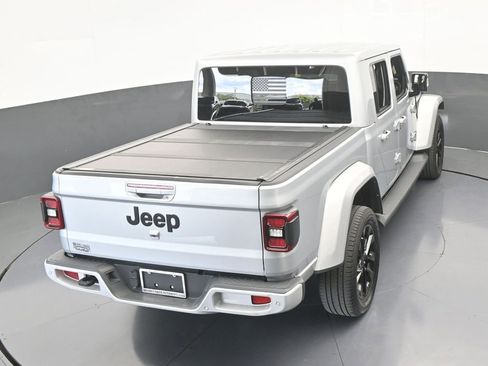 Used 2022 Jeep Gladiator Overland image 54